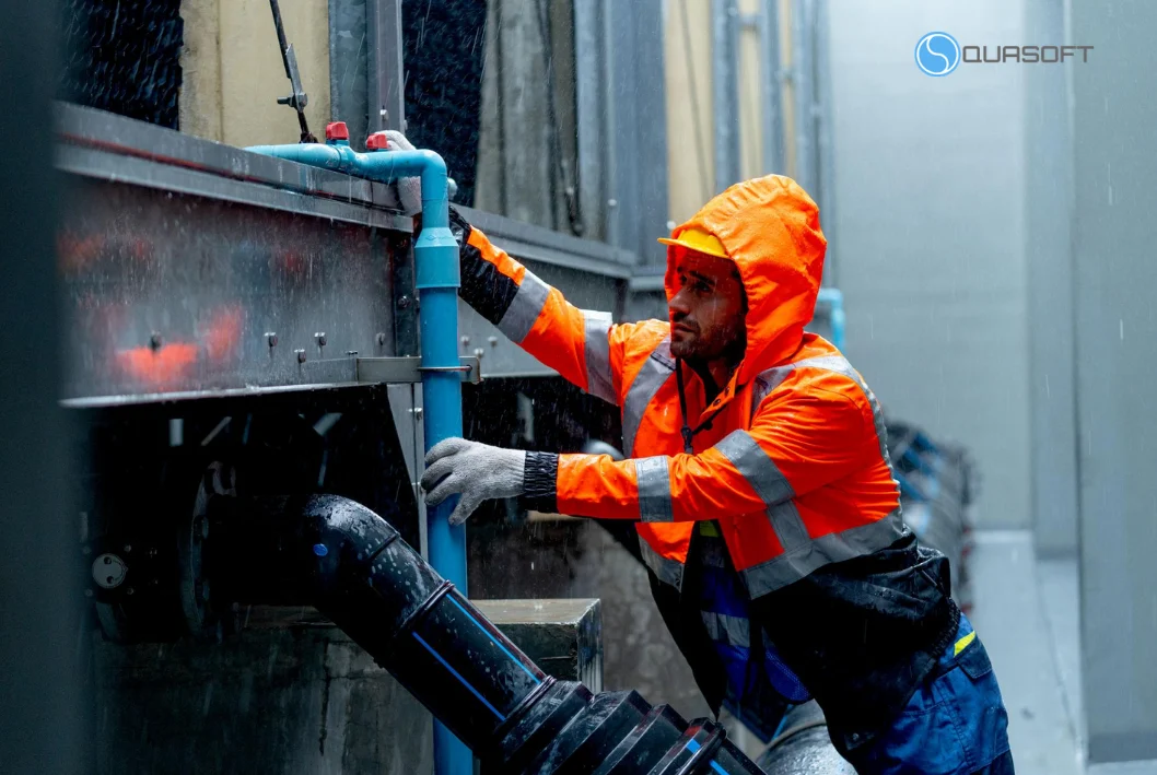 Checklist bảo trì thiết bị mùa mưa doanh nghiệp cần thực hiện